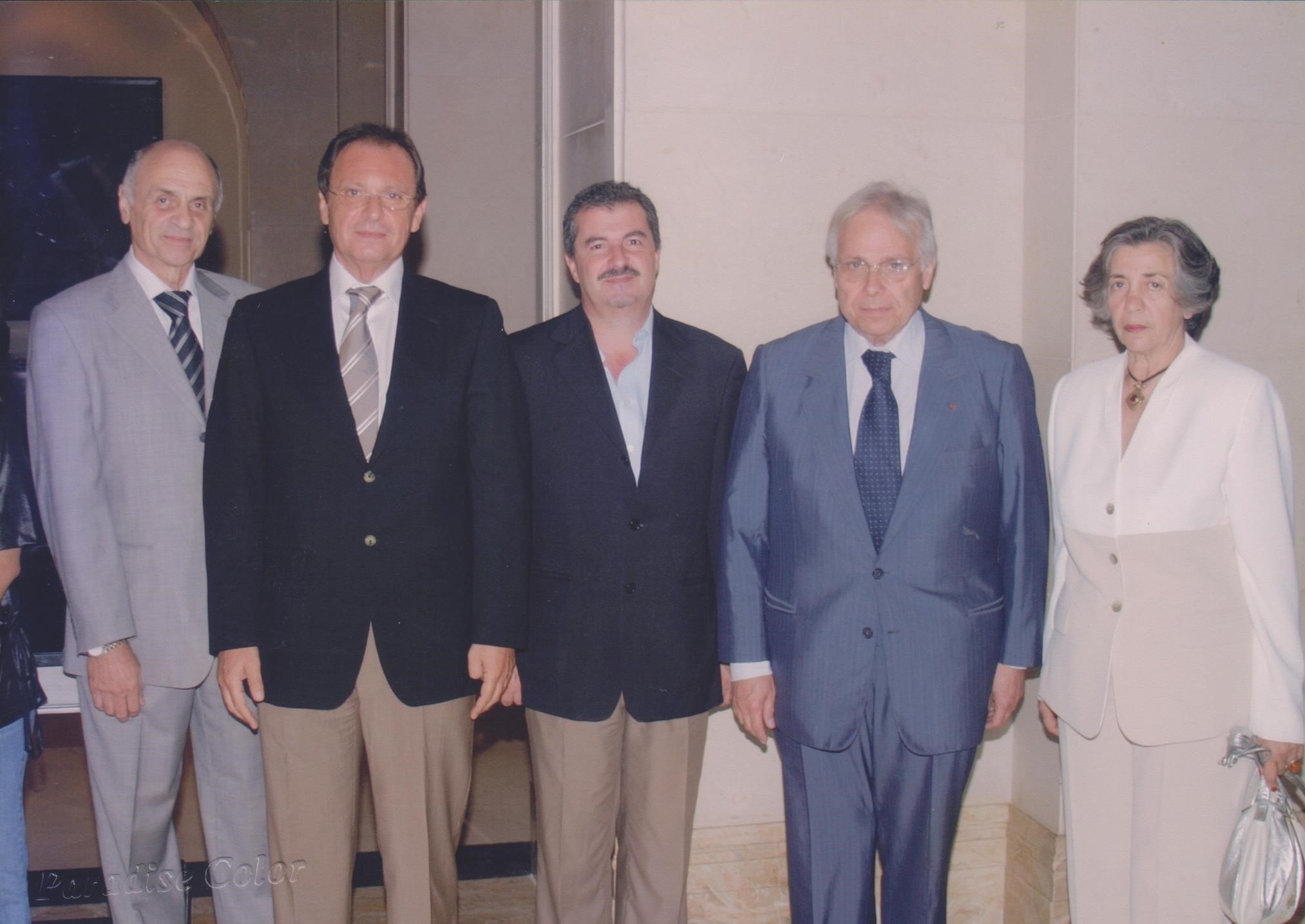 صورة من ألبوم 2007